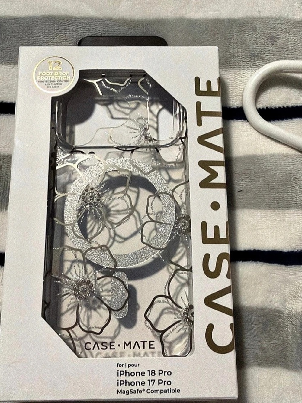 Case-Mate iPhone 18 Pro / iPhone 17 Pro MagSafe Compatible Floral Case Clear
